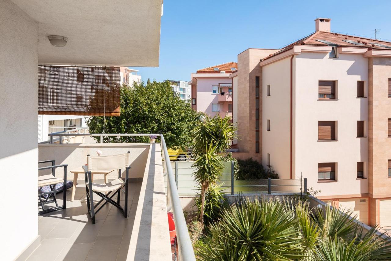 Modern Apt With Terrace 4 Min Walk To The Beach Split Exterior foto